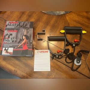 Lifeline Multi Use Shoulder Pulley Deluxe NWT comes with instructions